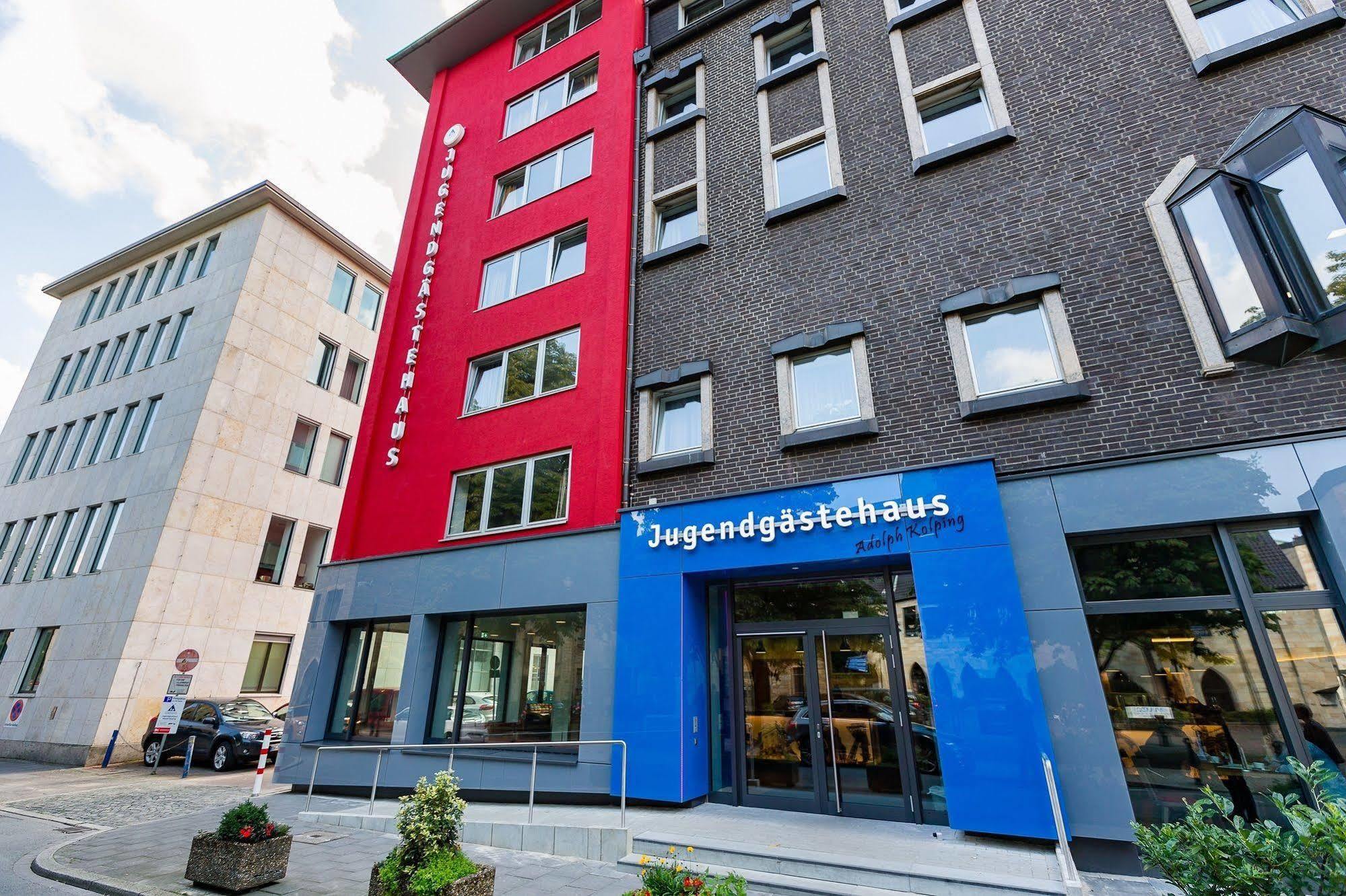 Djh Jugendgastehaus Adolph Kolping Hostel Dortmund Exterior foto